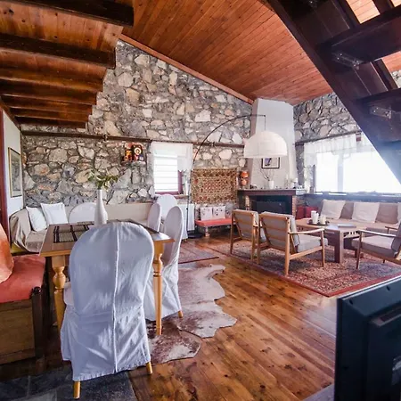 Stonehouse 2 Bedroom On Olympus Amazing View Petra (Pieria)